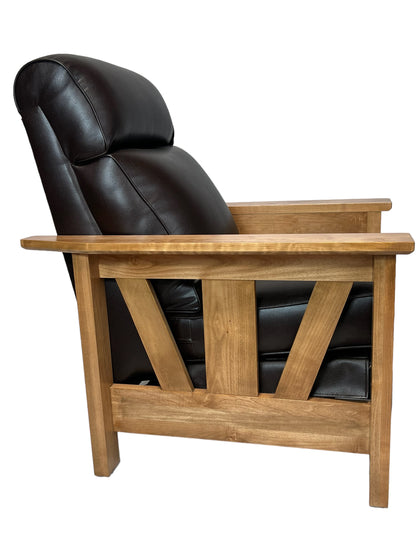 Farmhouse Recliner 3